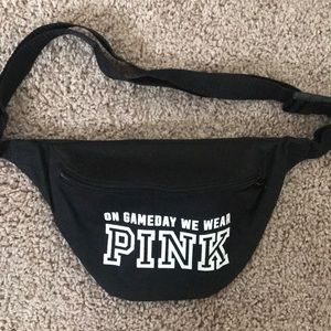BRAND NEW VS PINK FANNYPACK